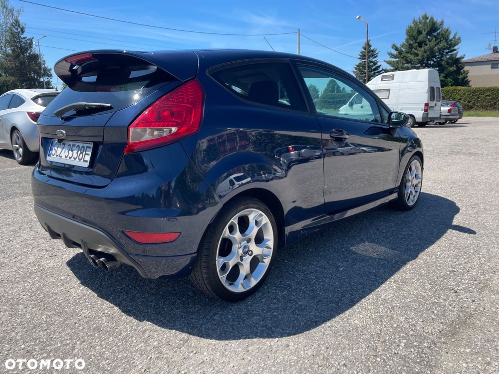 Ford Fiesta - 5