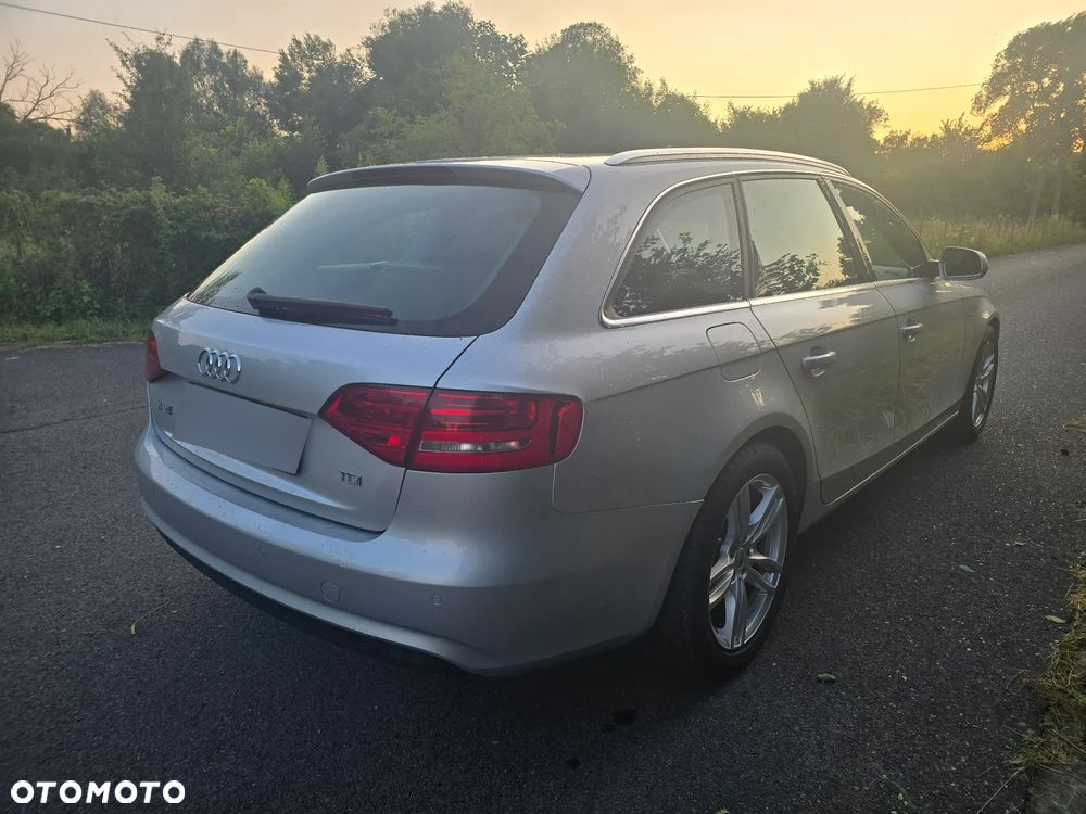 Audi A4 Avant - 7