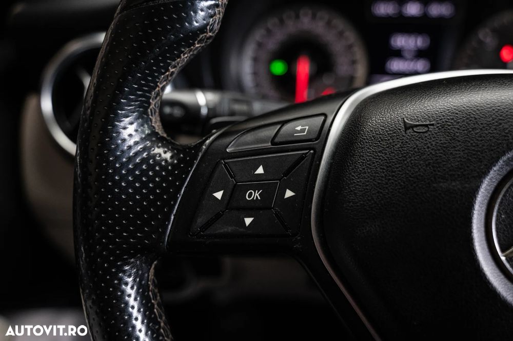 Mercedes-Benz A 180 CDI BlueEfficiency 7G-DCT - 18