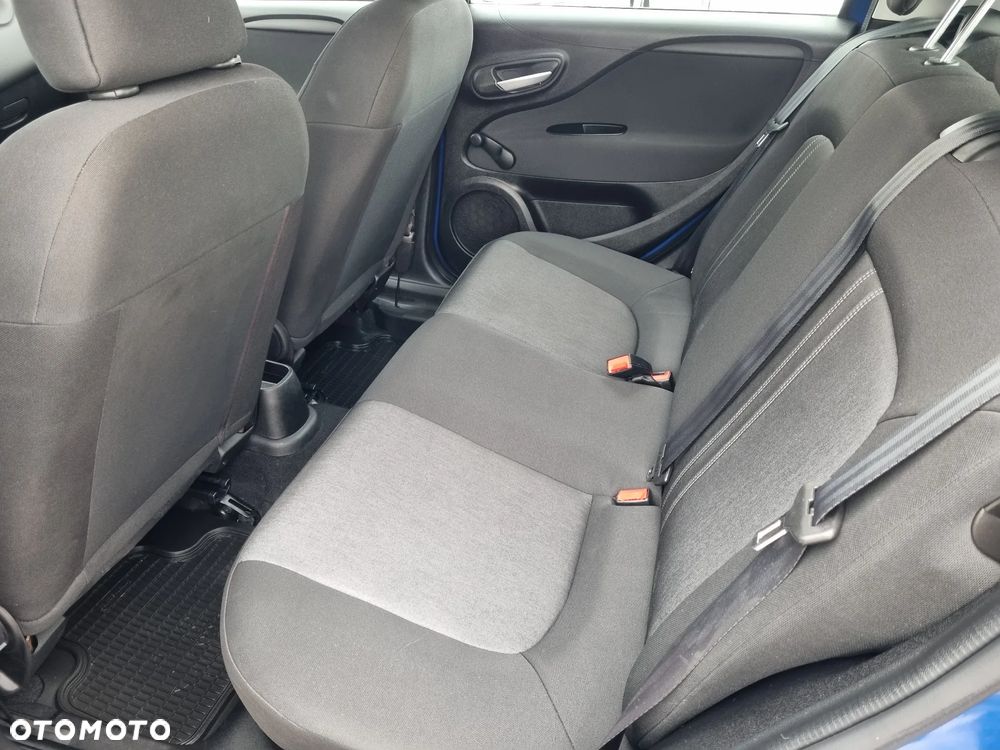 Fiat Punto 1.2 Easy Euro6 - 19