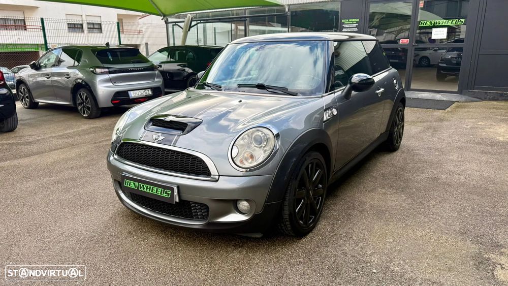 MINI 3 Portas Cooper S - 1