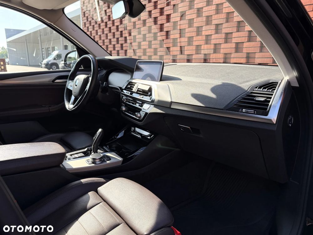 BMW X3 xDrive20d MHEV xLine - 14