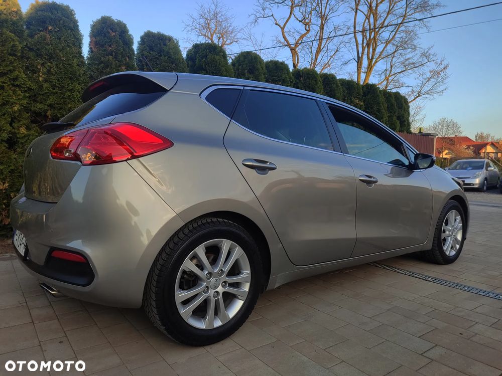 Kia Ceed 1.4 CVVT Attract - 21