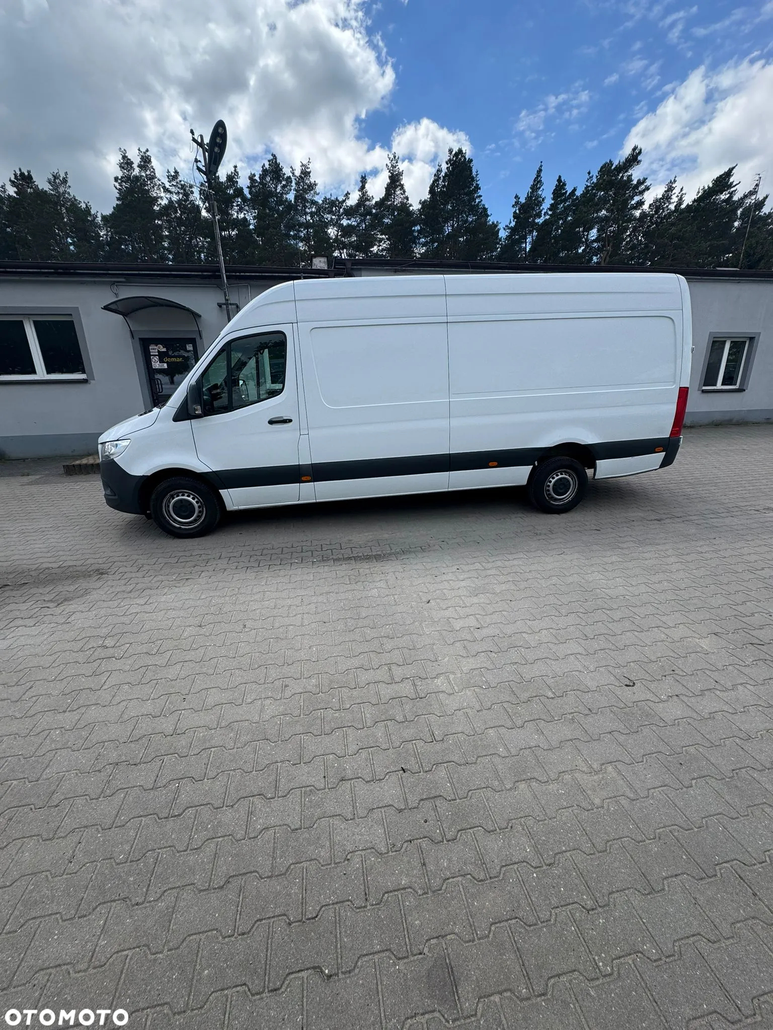 Mercedes-Benz SPRINTER - 2