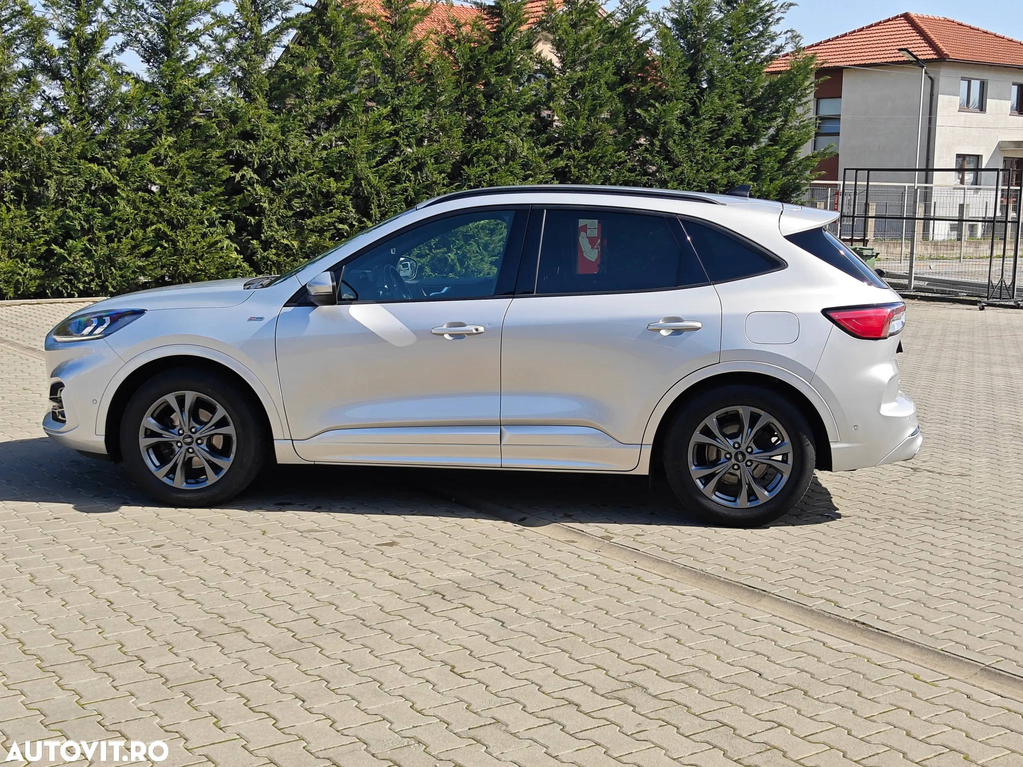 Ford Kuga 2.0 EcoBlue 4x4 Aut. ST-LINE X - 11