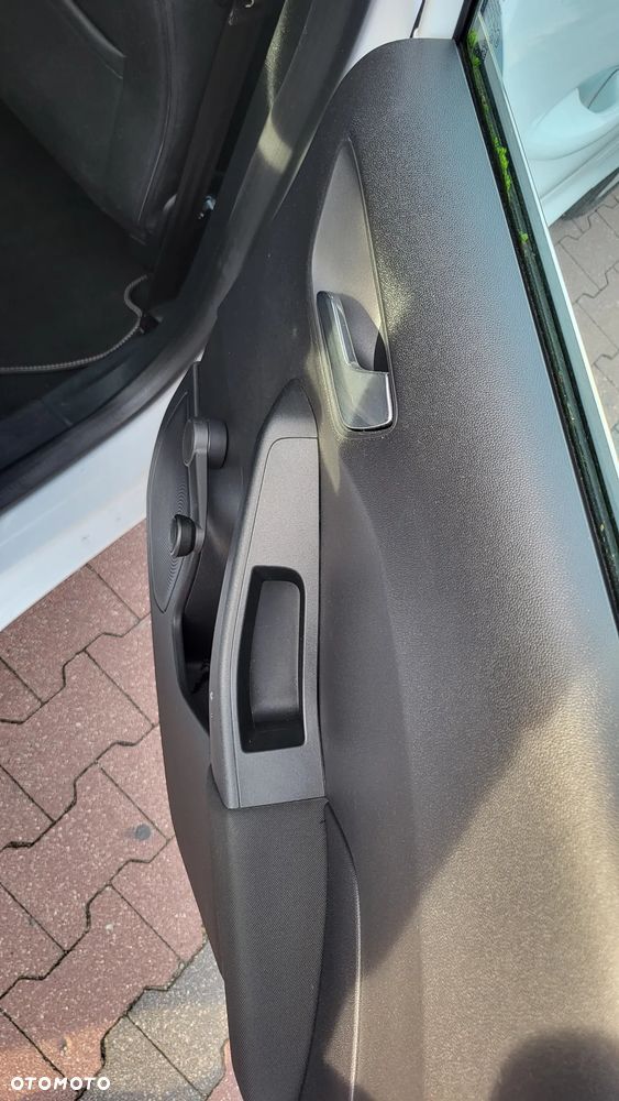 Ford Fiesta 1.0 EcoBoost Titanium EU6 - 22