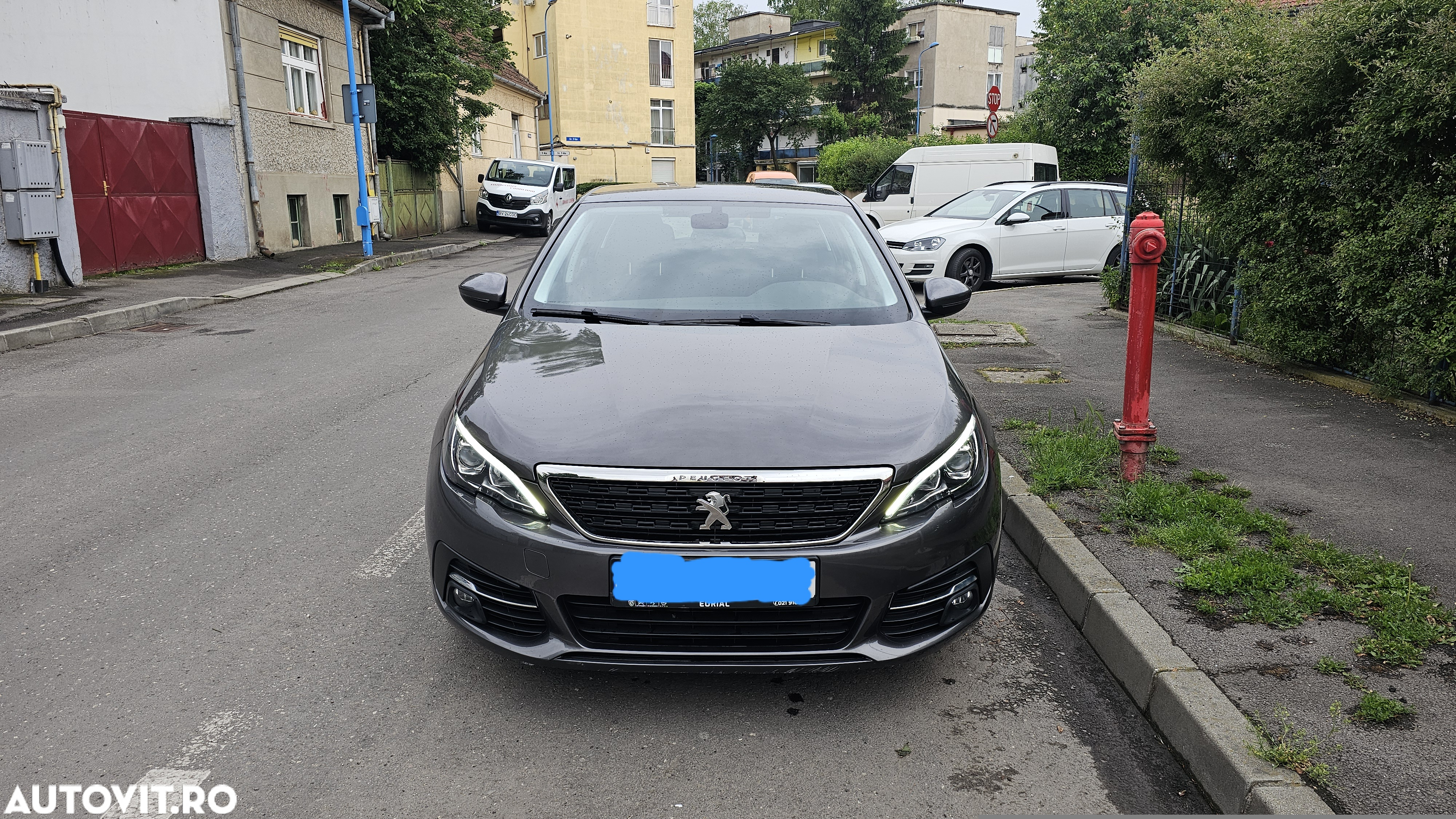 Peugeot 308 1.2 L PureTech Turbo Active - 2