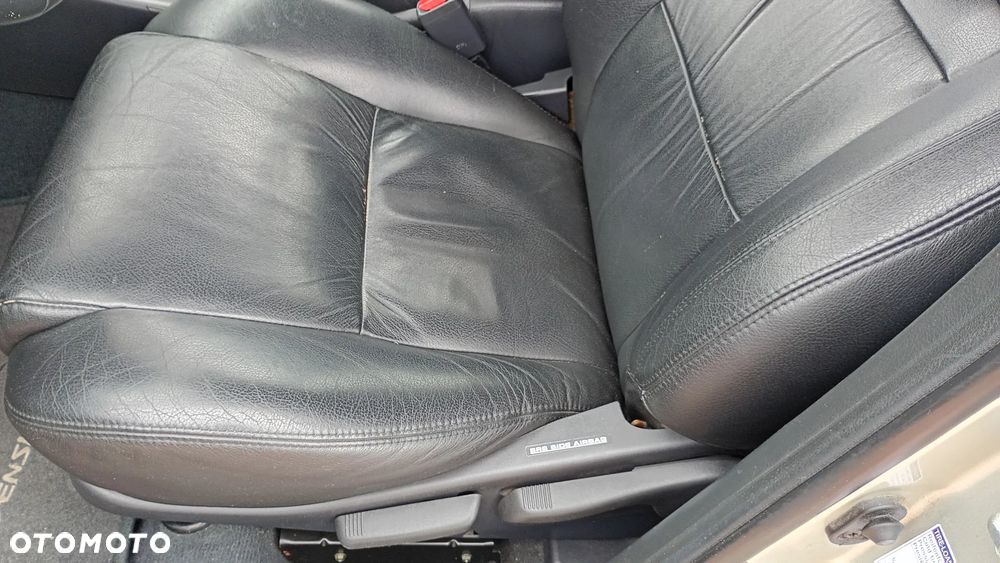 Toyota Avensis 2.0 VVT-i Automatik Executive - 10