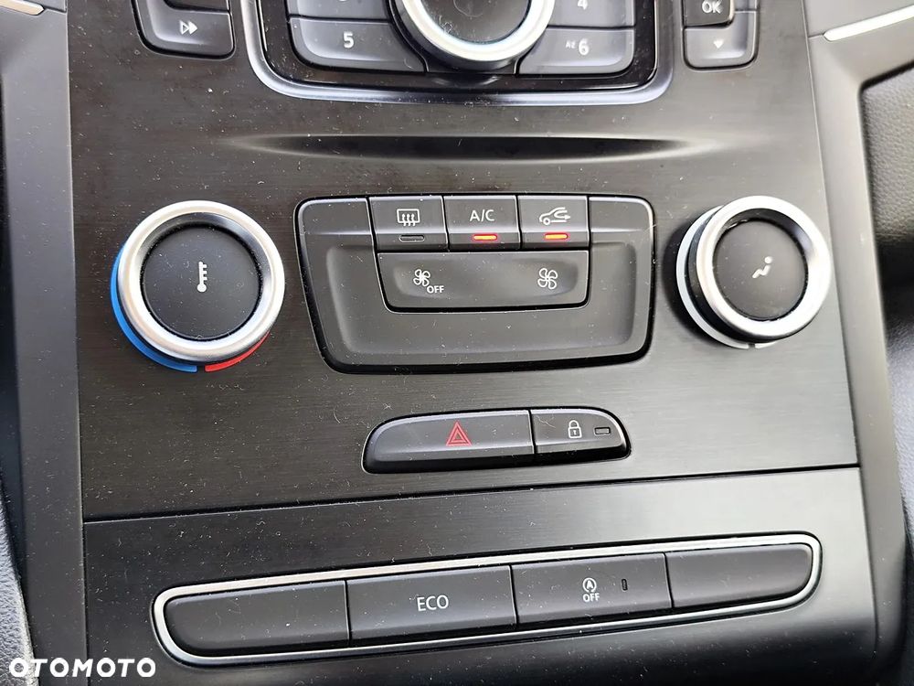 Renault Megane 1.2 Energy TCe Life - 18