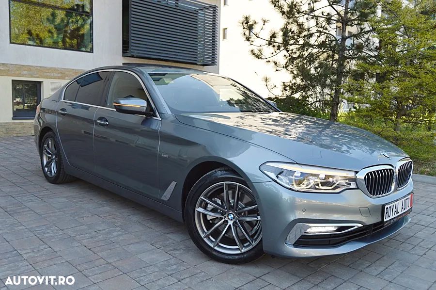 BMW Seria 5 520d Efficient Dynamics Edition Aut. Luxury Line - 3
