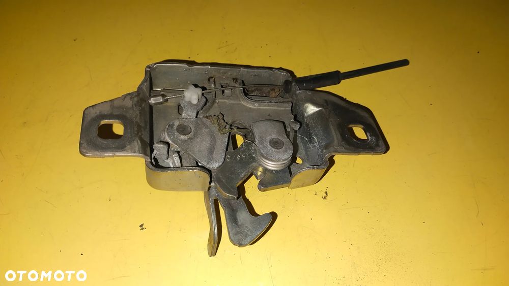 ZAMEK RYGIEL MASKI RENAULT MODUS - 2