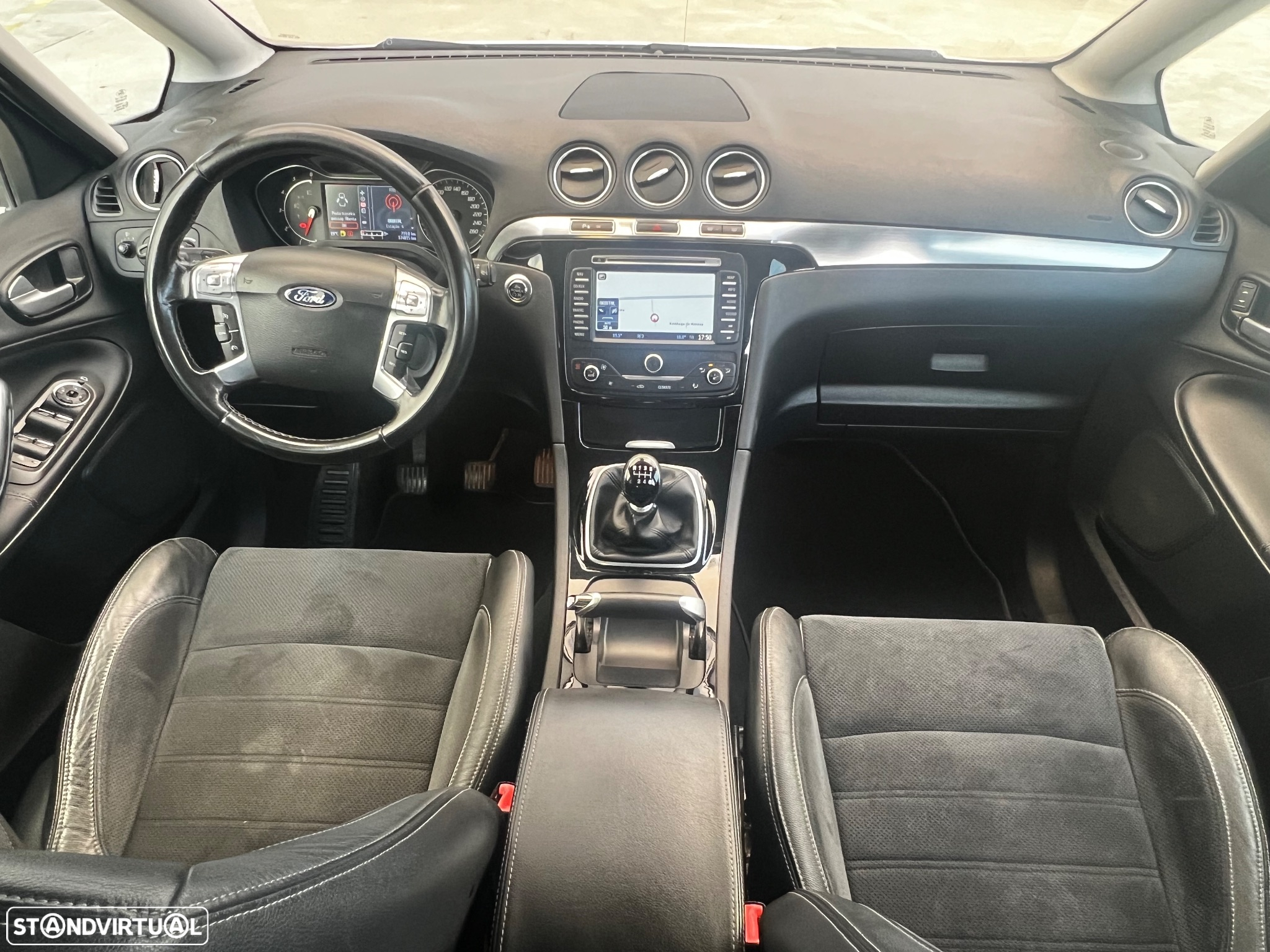 Ford S-Max 2.0 TDCi Titanium 7L 139g - 13