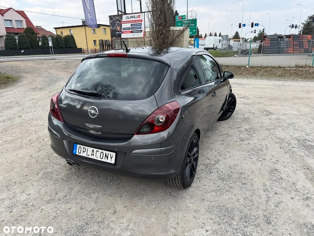 Opel Corsa 1.4 16V Sport - 12