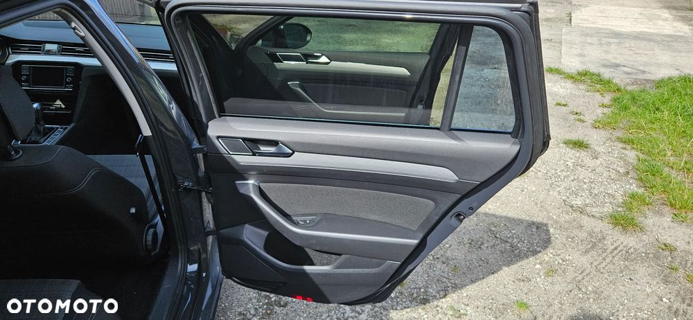 Volkswagen Passat 1.5 TSI EVO Business DSG - 22