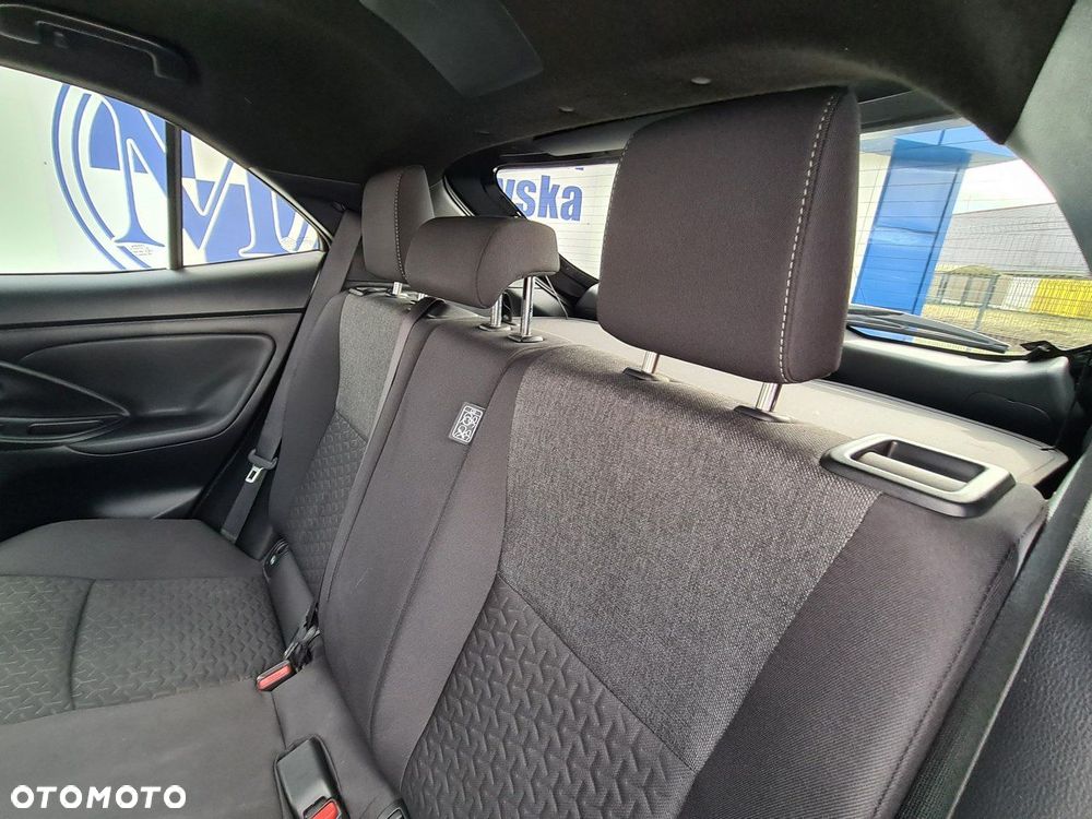 Toyota Yaris Cross Hybrid 1.5 Executive - 27