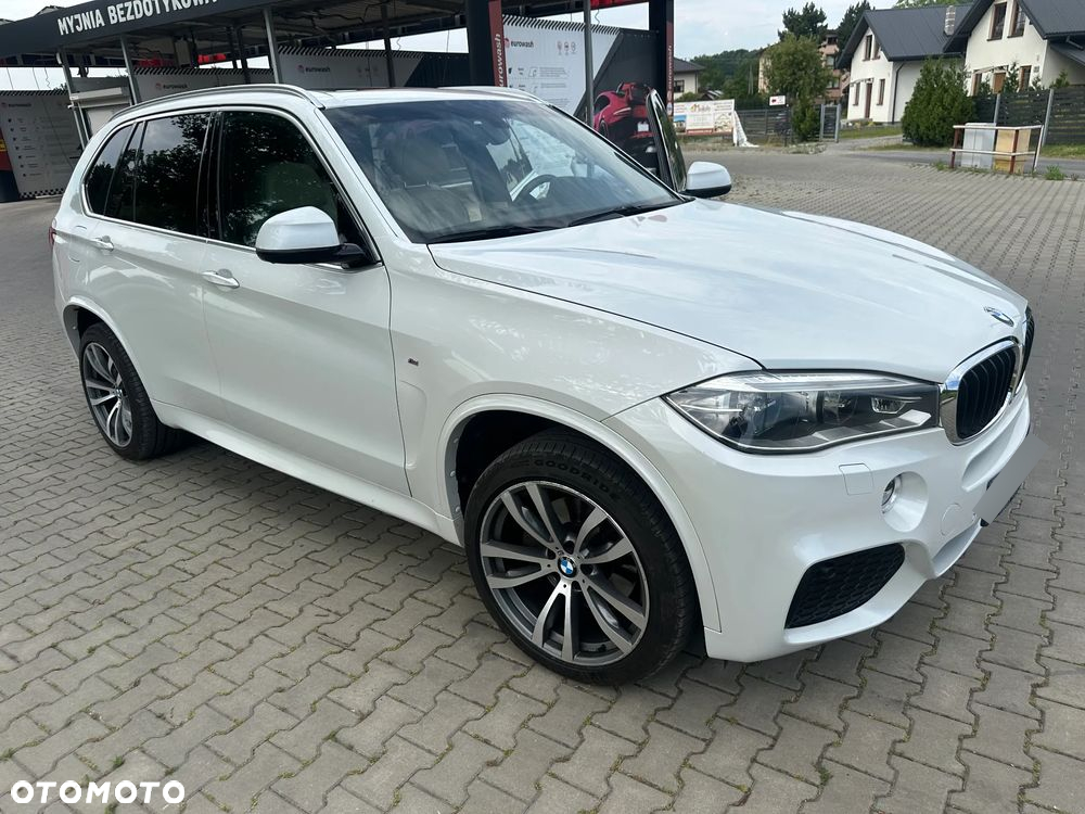 BMW X5 xDrive40d - 14