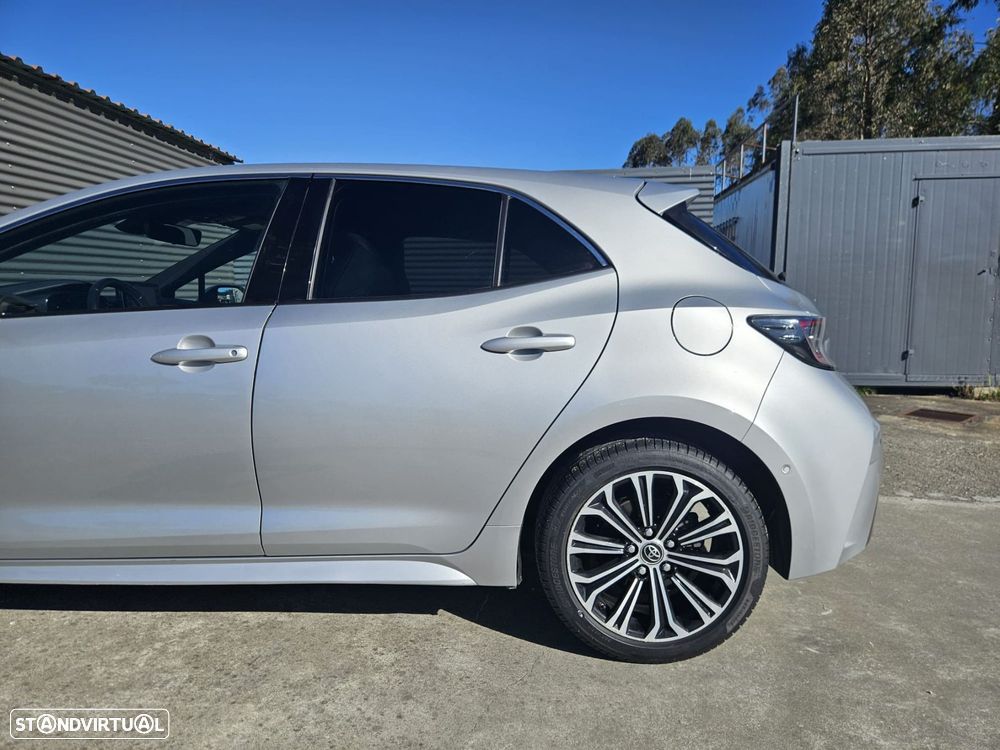 Toyota Corolla 1.8 Hybrid Exclusive - 15