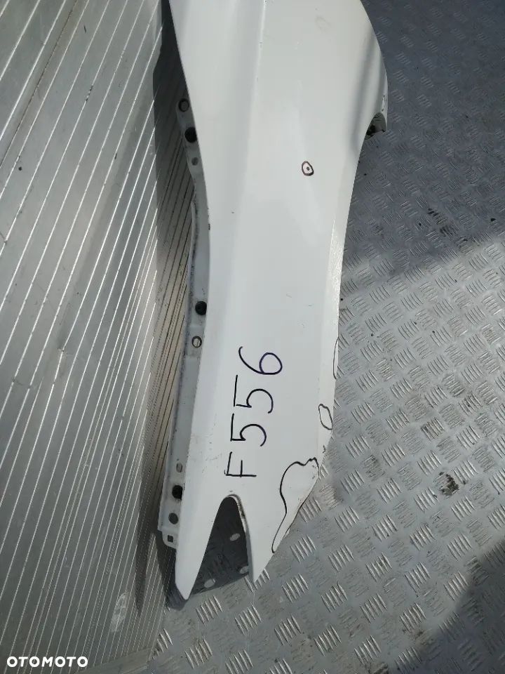 E220/F556/H61  LEWY BŁOTNIK TOYOTA CAMRY 2015- - 3