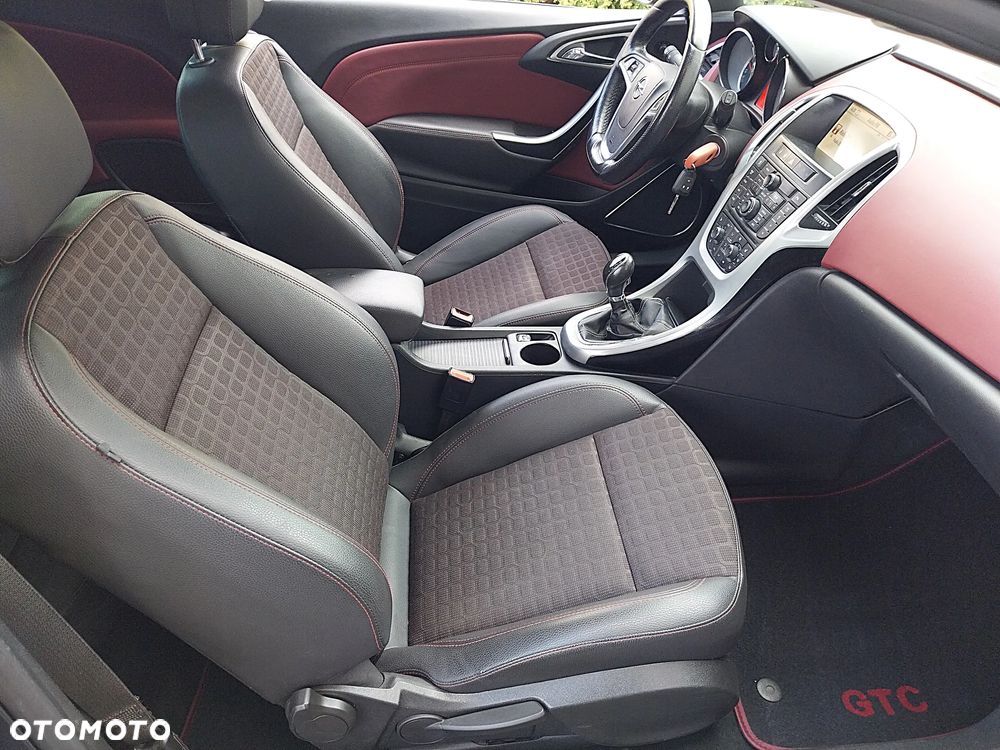 Opel Astra GTC 1.4 Turbo - 8