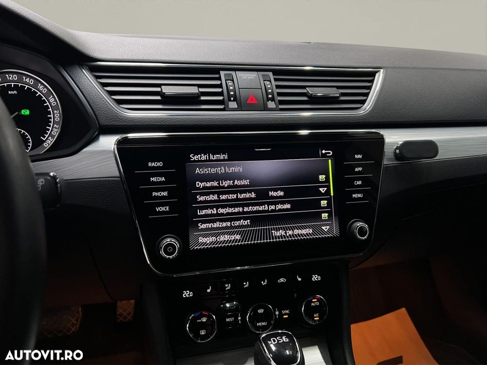 Skoda Superb 1.5 TSI ACT DSG Ambition - 32