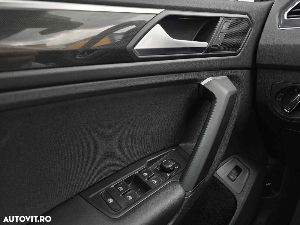 Volkswagen Tiguan - 18