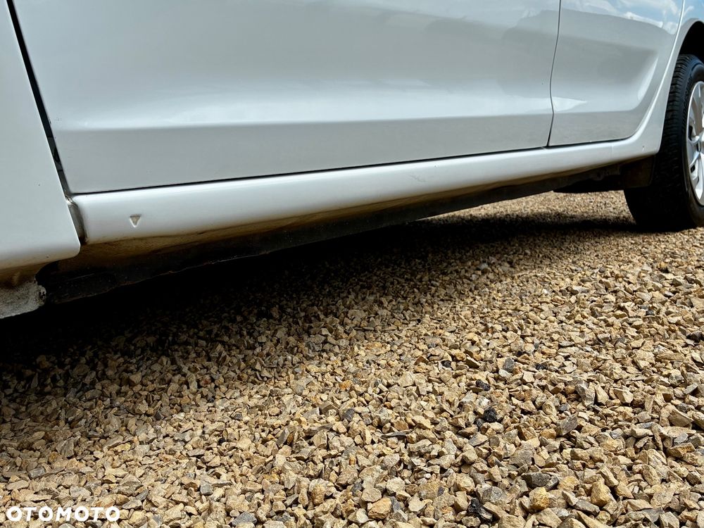 Dacia Sandero SCe 75 Essential - 15