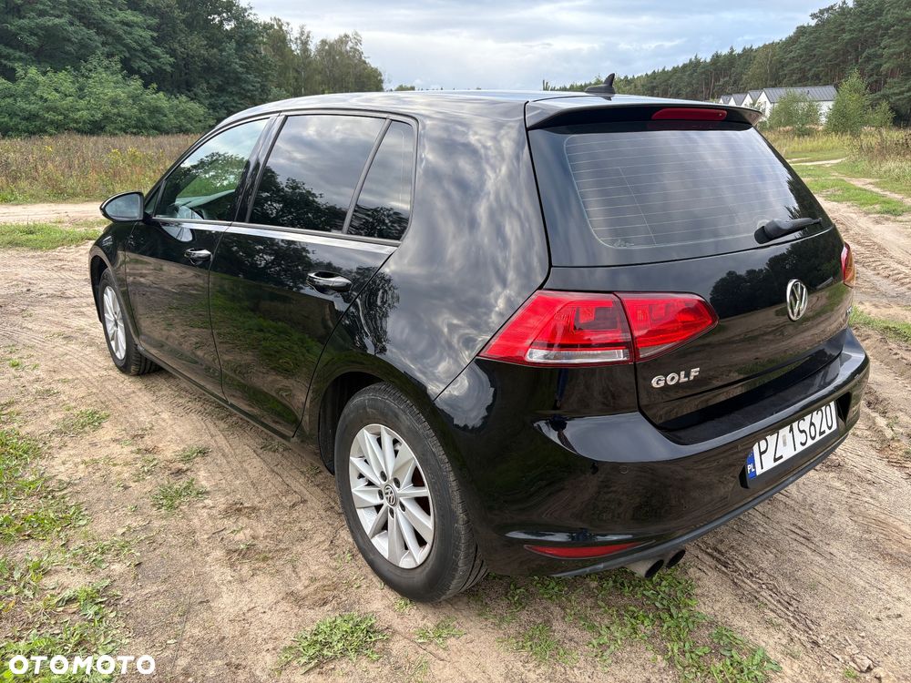 Volkswagen Golf - 3