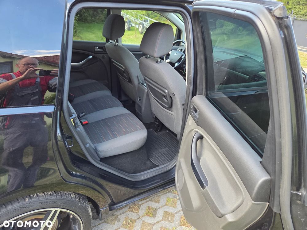 Ford C-MAX 1.6 TDCi DPF S - 10