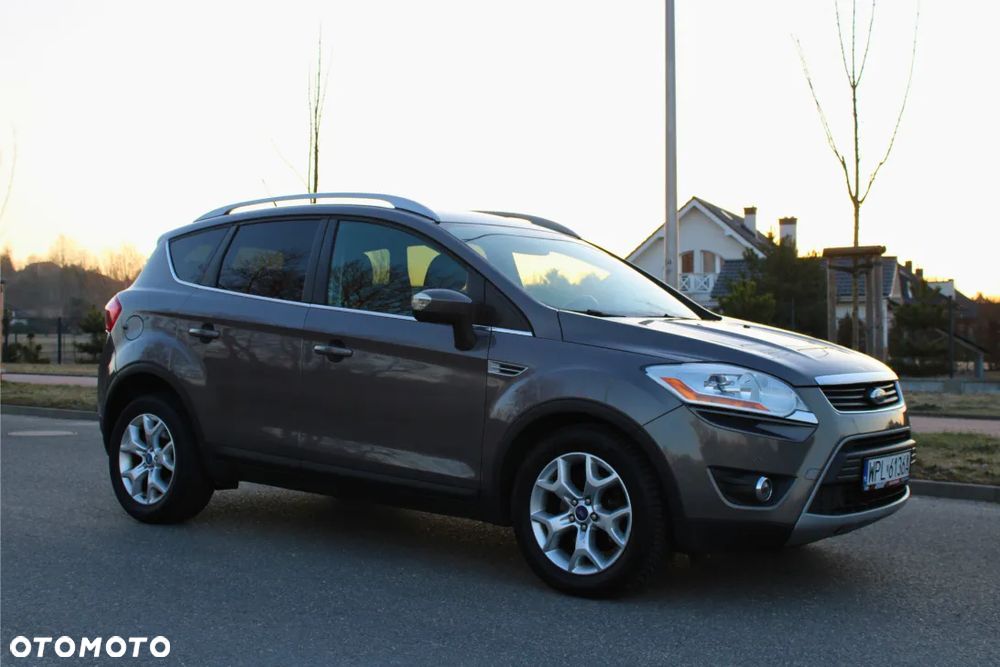 Ford Kuga 2.0 TDCi Titanium - 4