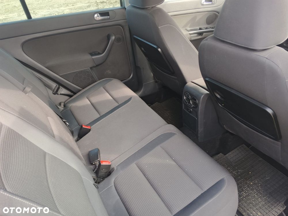 Volkswagen Golf Plus 1.6 TDI DPF Comfortline - 5