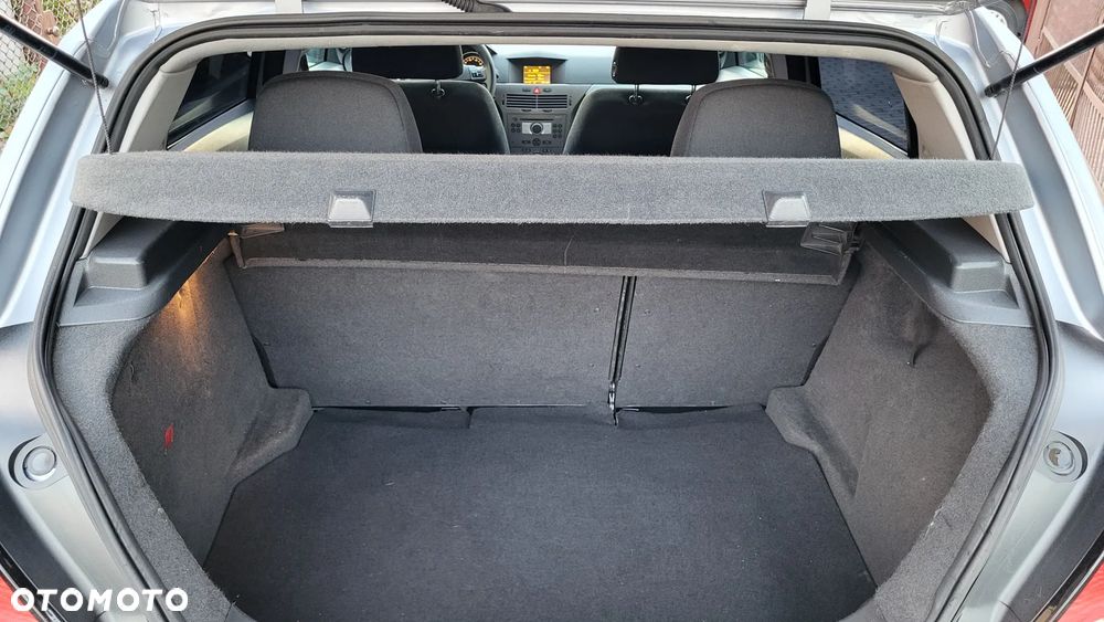 Opel Astra 1.6 Catch me - 9