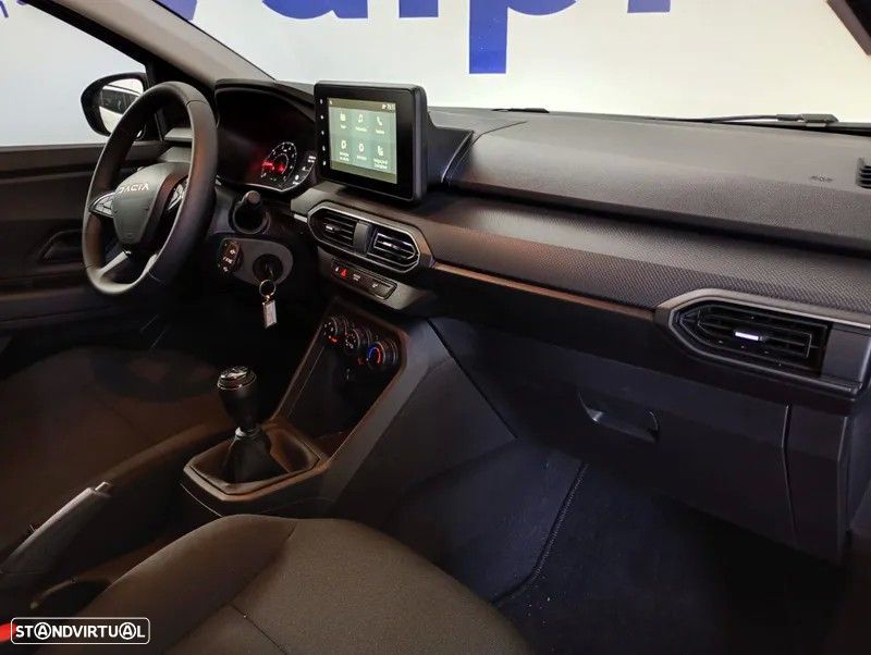 Dacia Sandero 1.0 SCe Essential — fotografia 15