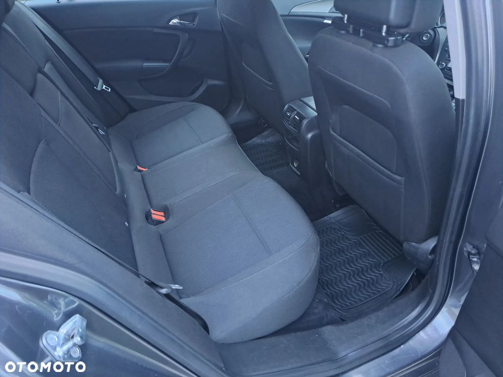 Opel Insignia 1.8 Cosmo - 16