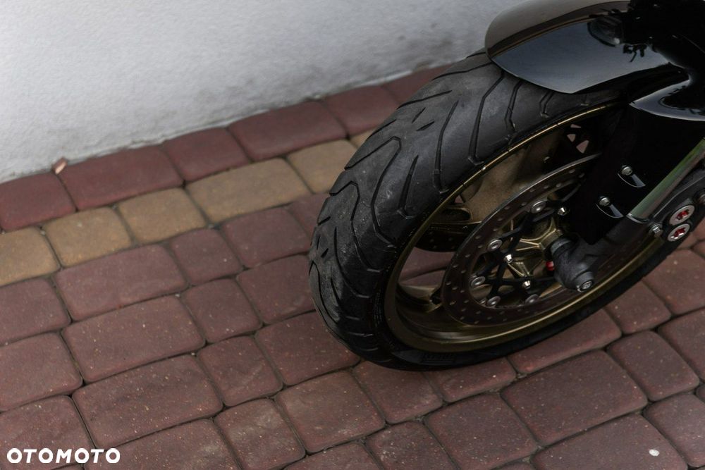 Yamaha FZ - 7