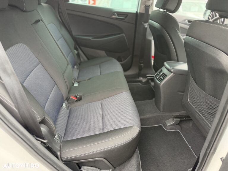 Hyundai Tucson 2.0 CRDI 4WD Advantage - 20