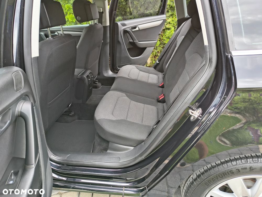 Volkswagen Passat 2.0 TDI DSG BlueMotion Technology Comfortline - 15