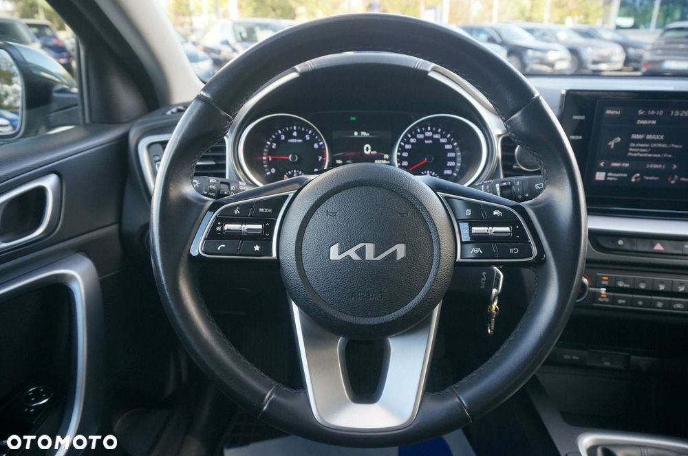 Kia Ceed 1.5 T-GDI M - 12