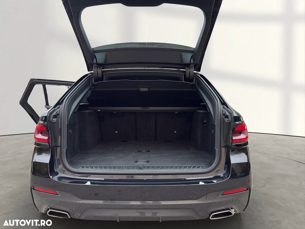 BMW Seria 5 530i xDrive Touring Aut. - 15