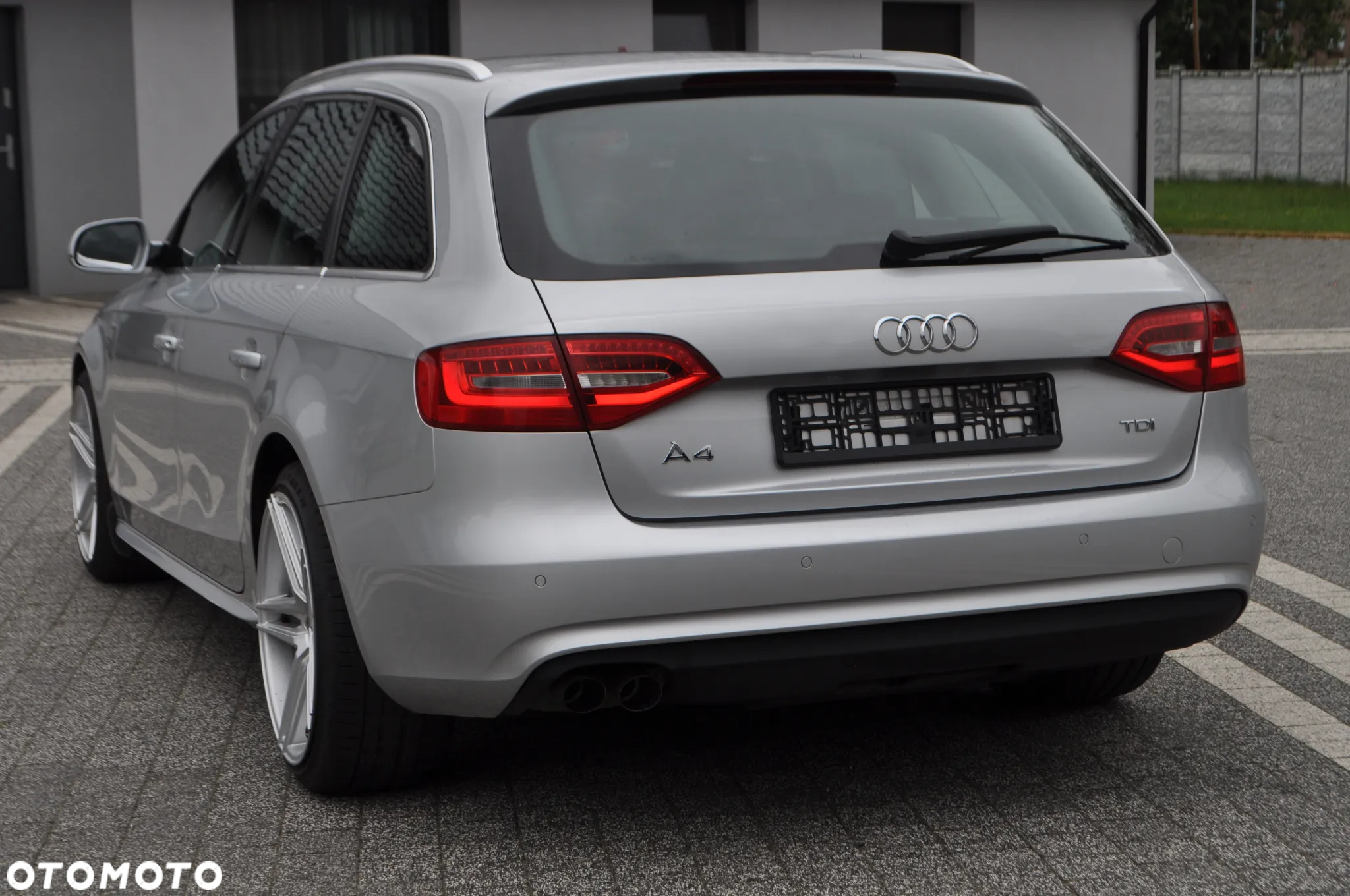 Audi A4 Avant 2.0 TDI ultra DPF Attraction - 35