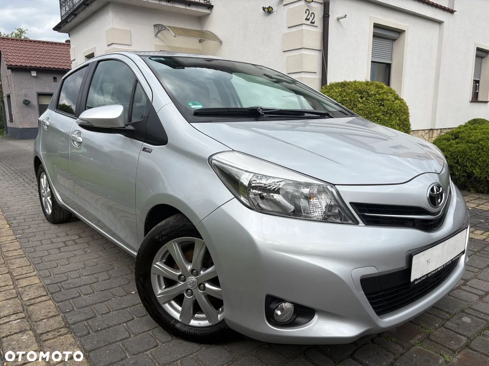 Toyota Yaris - 23