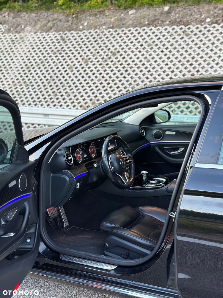 Mercedes-Benz Klasa E 200 d 9G-TRONIC - 3