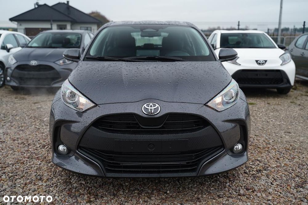 Toyota Yaris - 2