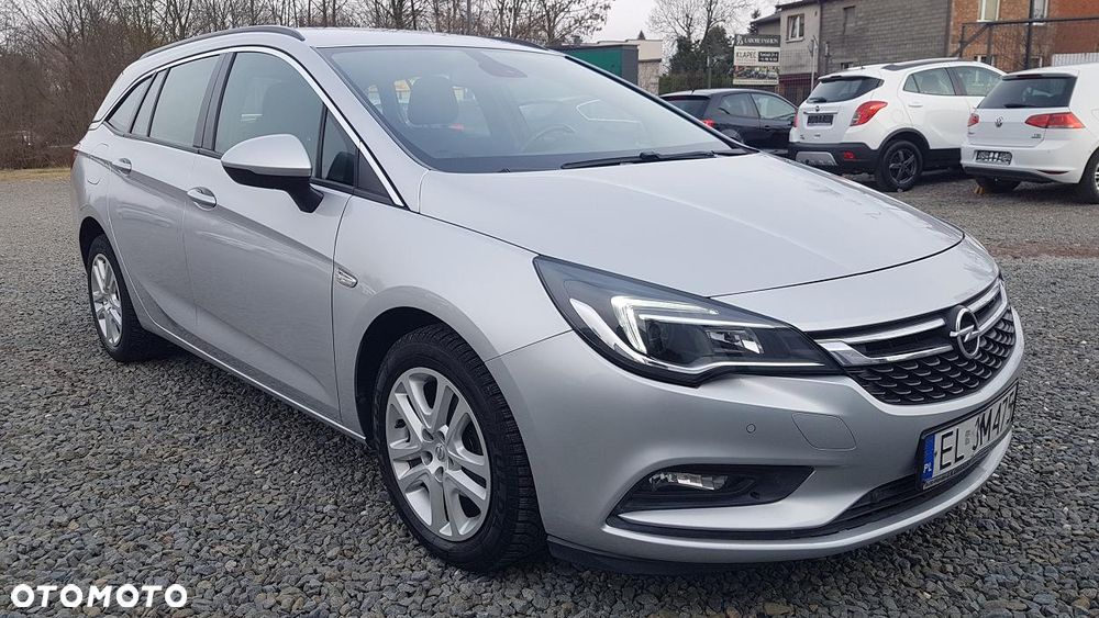 Opel Astra 1.6 CDTI Essentia - 2