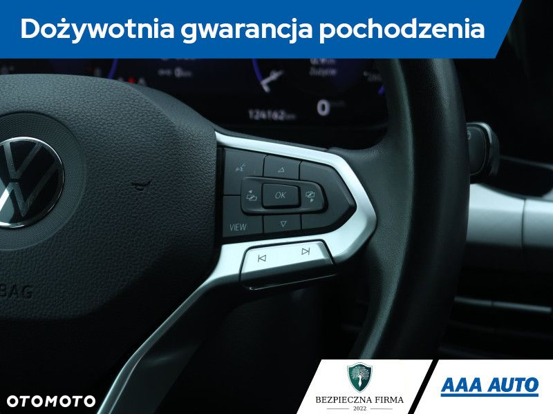 Volkswagen Golf - 20