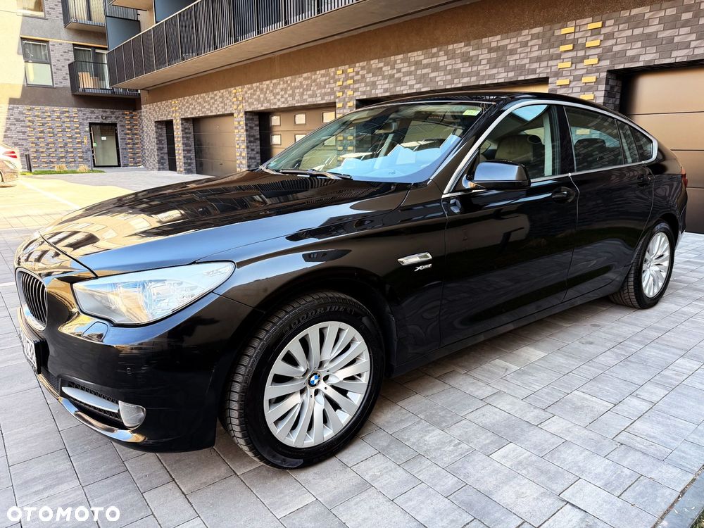 BMW 5GT 530d xDrive - 2