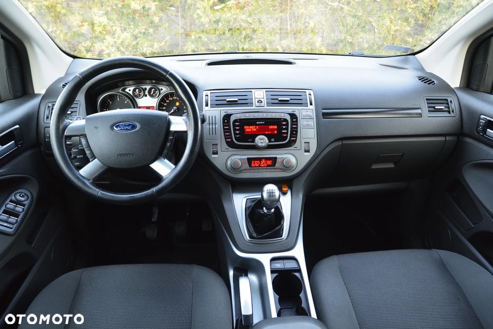 Ford Kuga 2.0 TDCi Titanium - 20