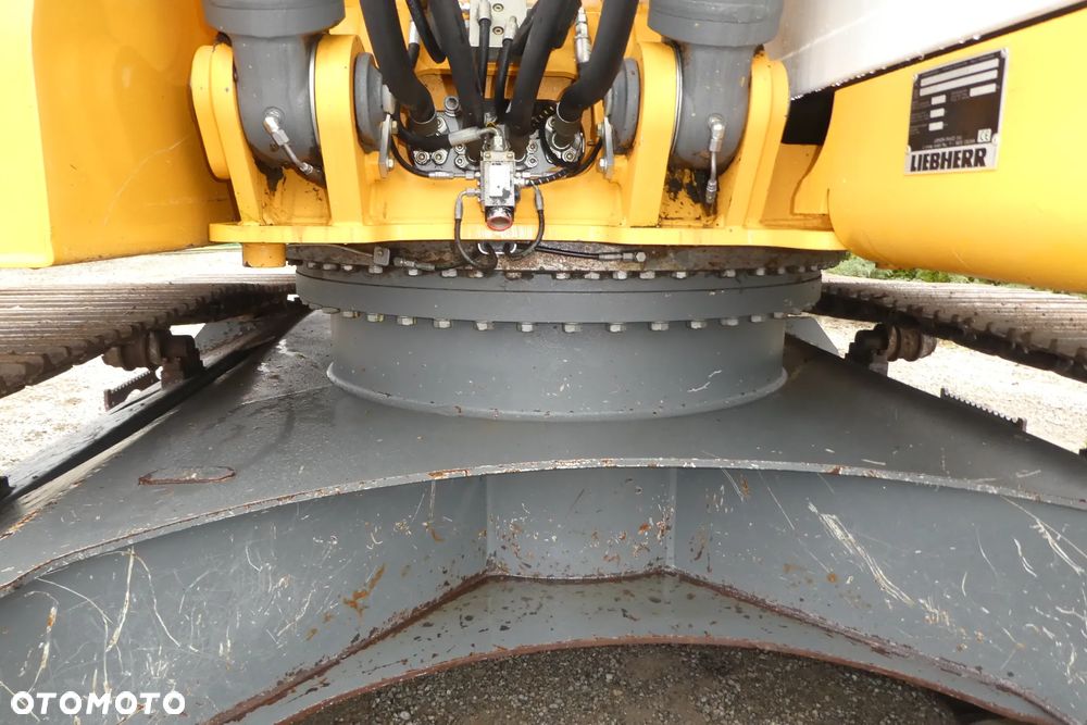 Liebherr R 922 SPROWADZONY - 17