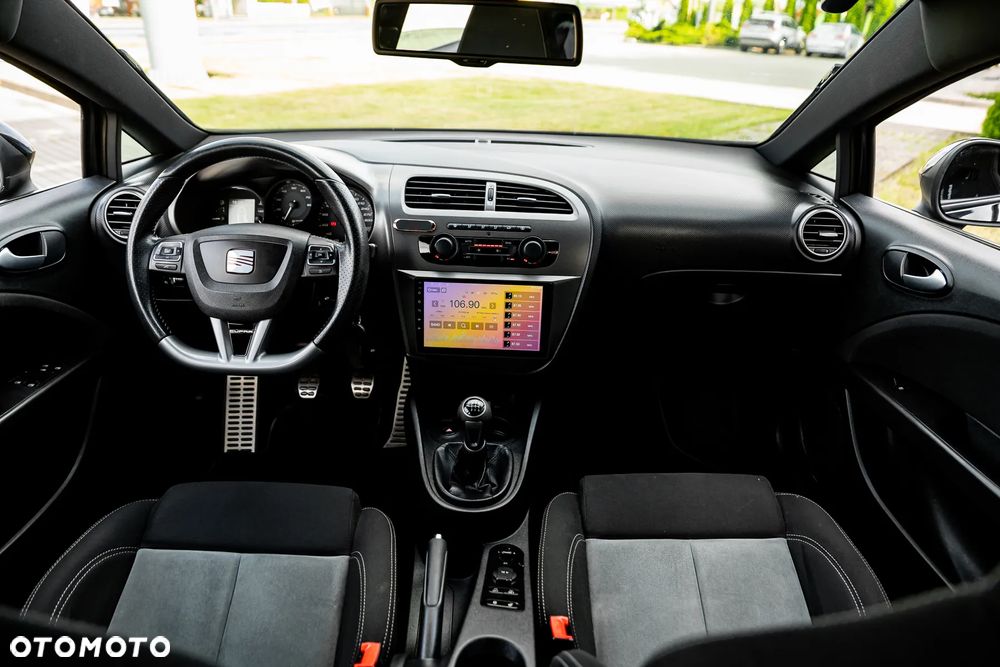 Seat Leon 2.0 T FSI Cupra R - 22