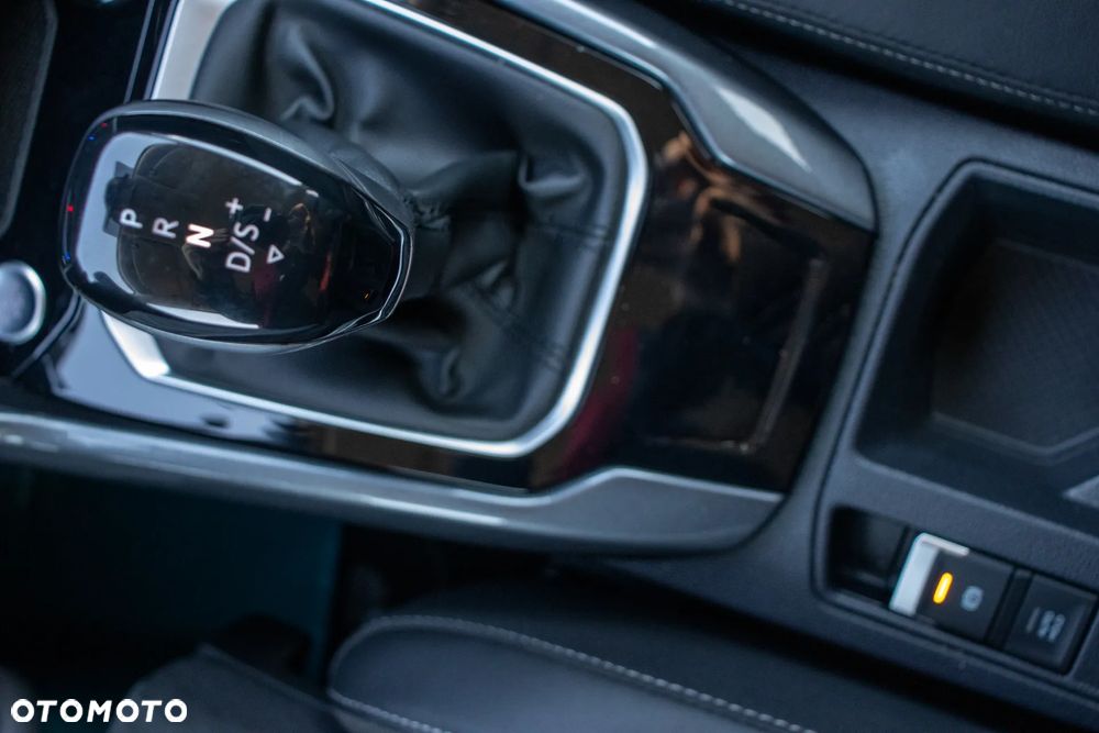 Volkswagen T-Roc 1.5 TSI Style DSG - 21