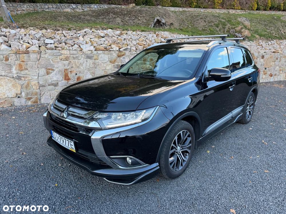 Mitsubishi Outlander 2.0 Intense + 4WD CVT - 6